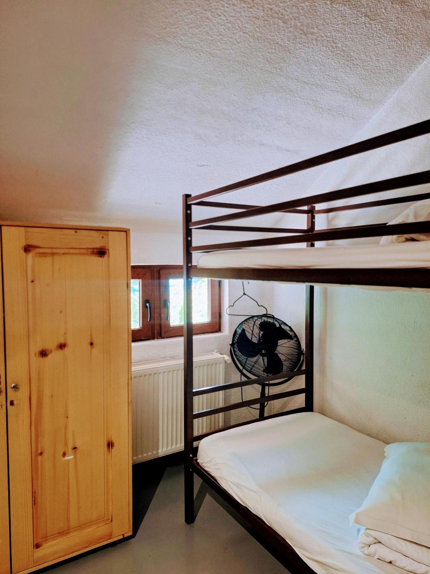 Downtown Hostel Brasov Exterior photo